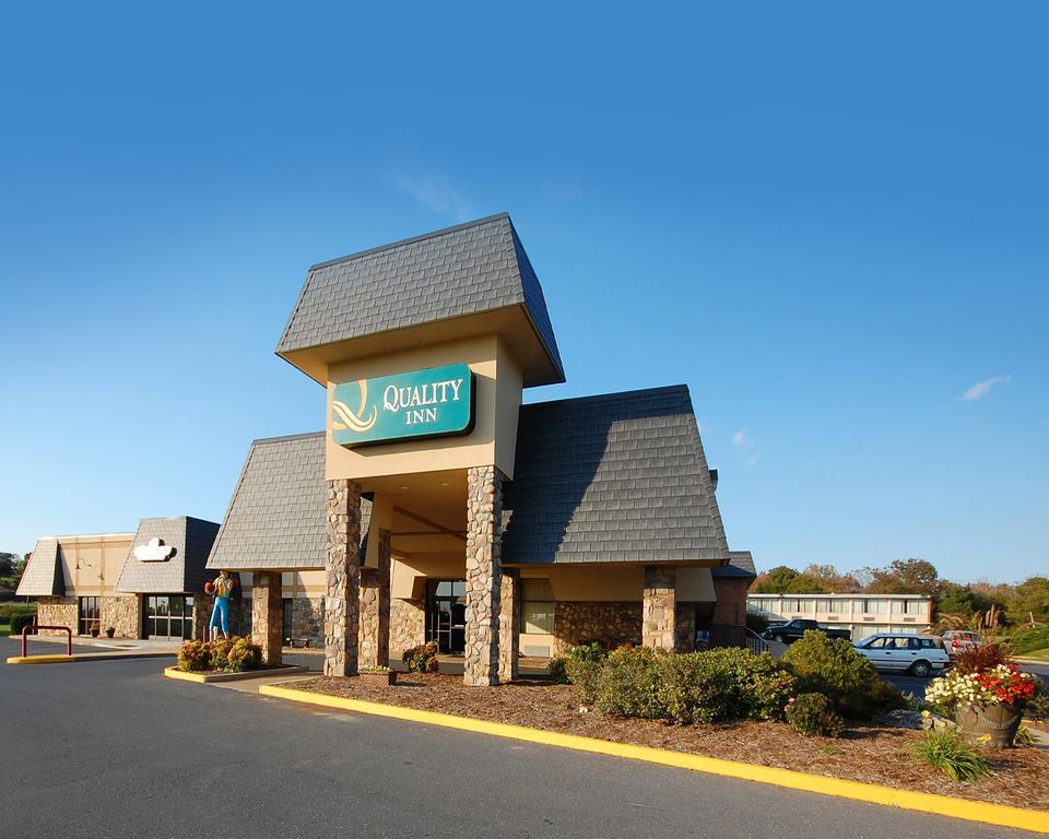 Quality Inn Shenandoah Valley New Market Buitenkant foto